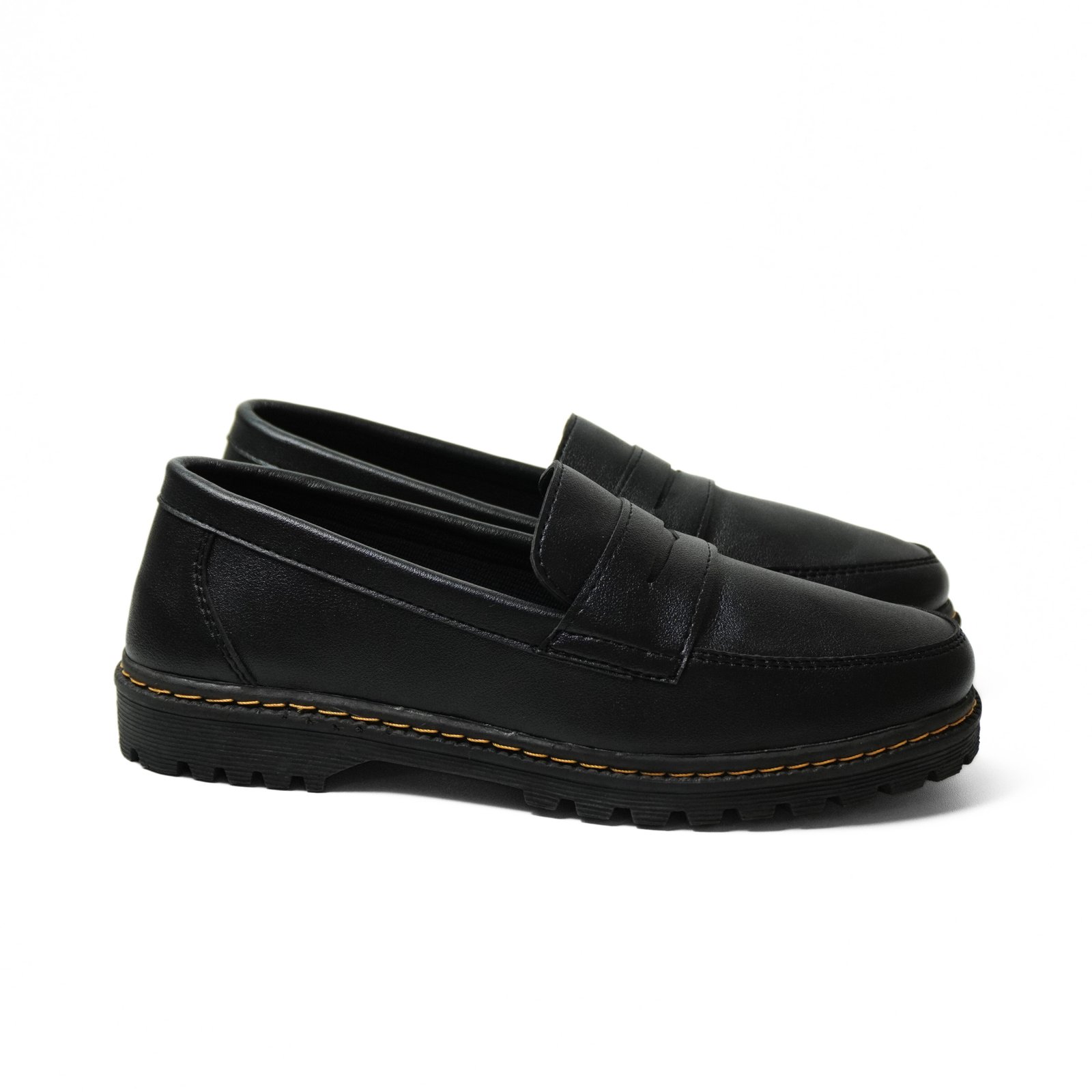 Sepatu Loafers Pria Formal Hitam LM-02 Polos